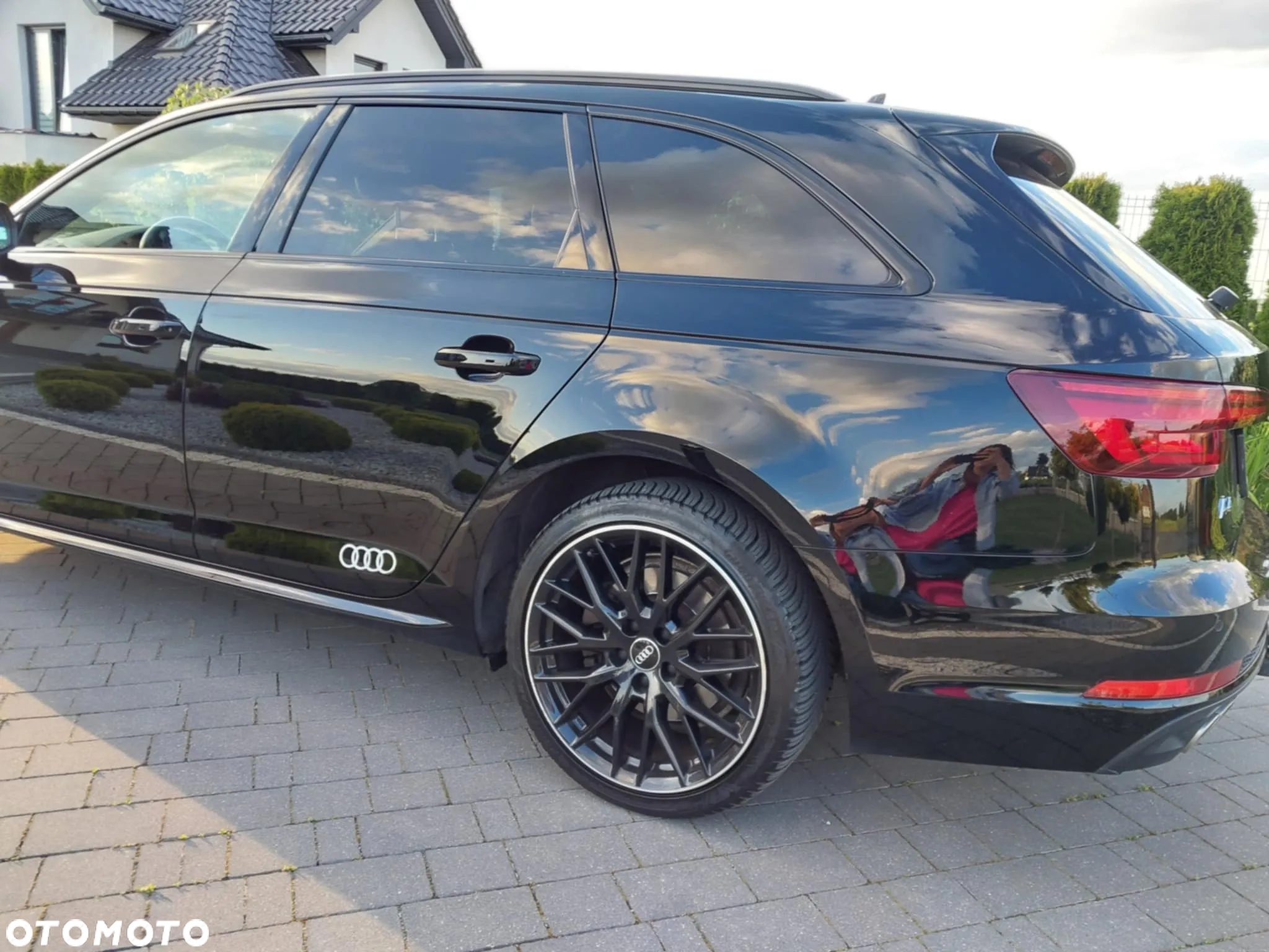 Audi A4 2.0 TDI Quattro Design S tronic - 13