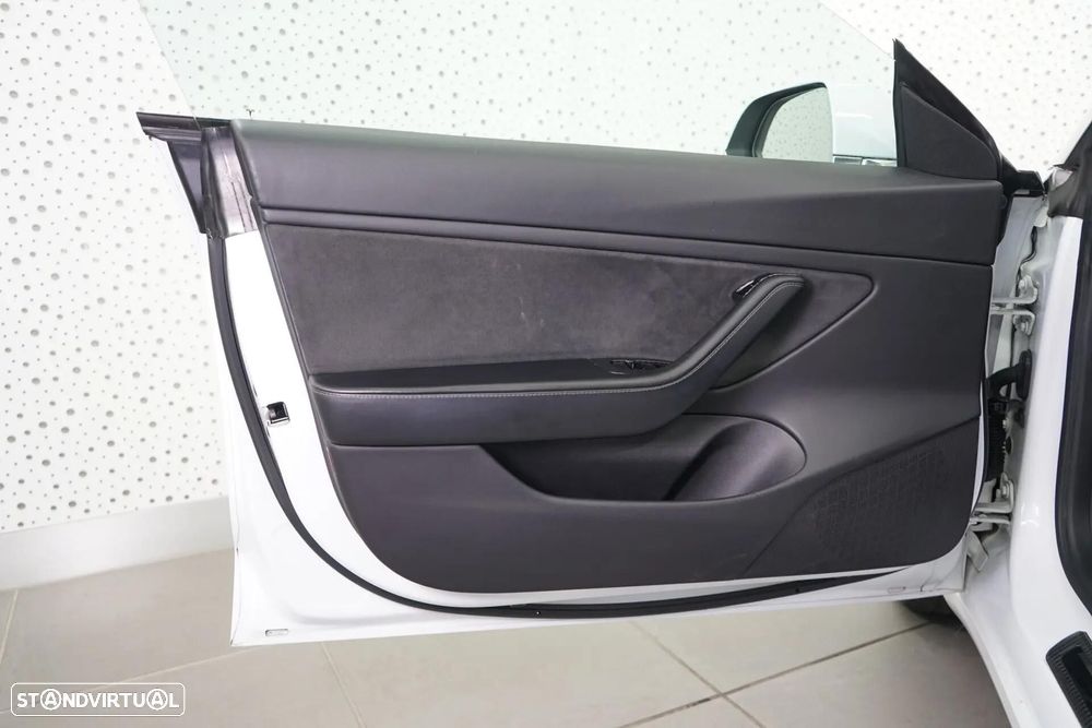 Tesla Model 3 Standard Range Plus RWD - 19