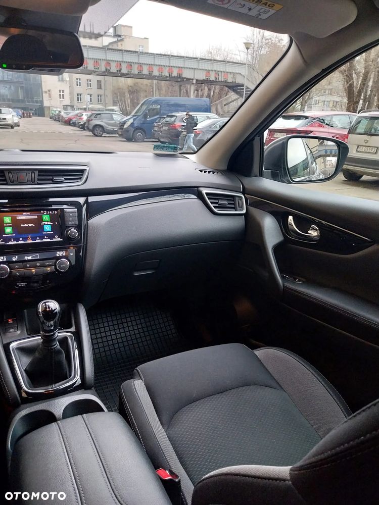 Nissan Qashqai 1.3 DIG-T N-CONNECTA - 12