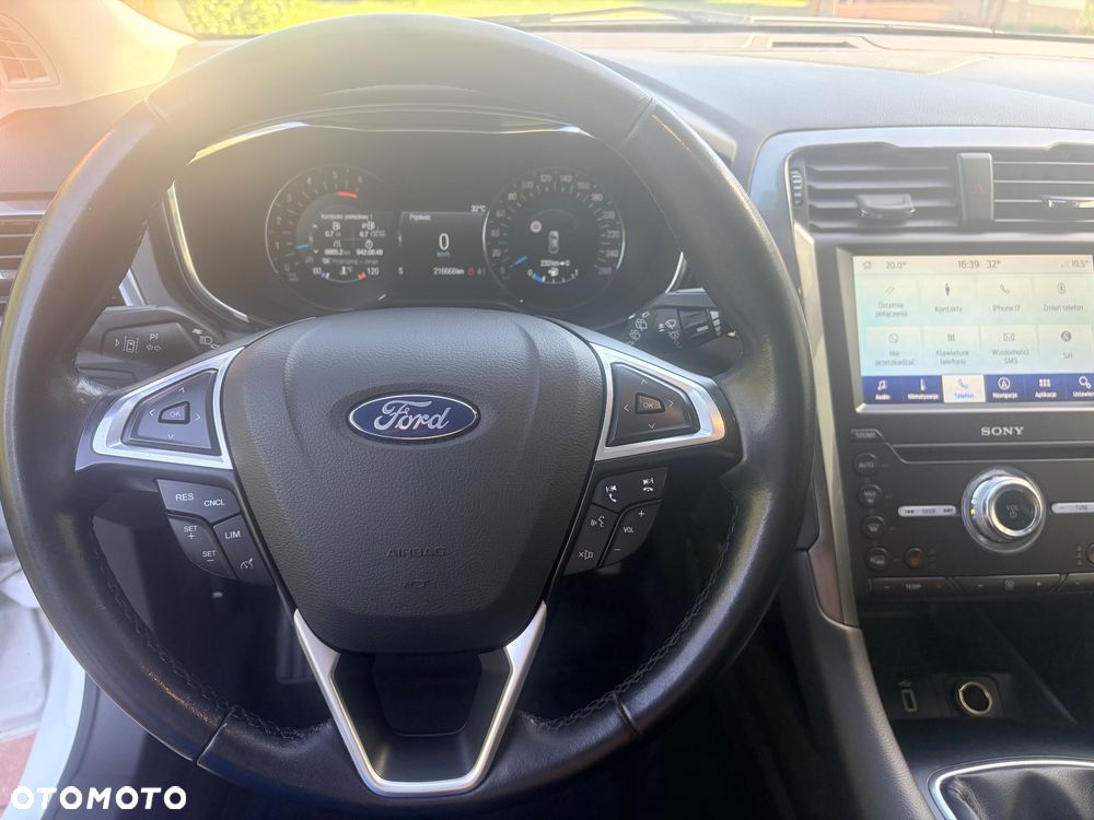Ford Mondeo 2.0 EcoBlue Titanium - 12