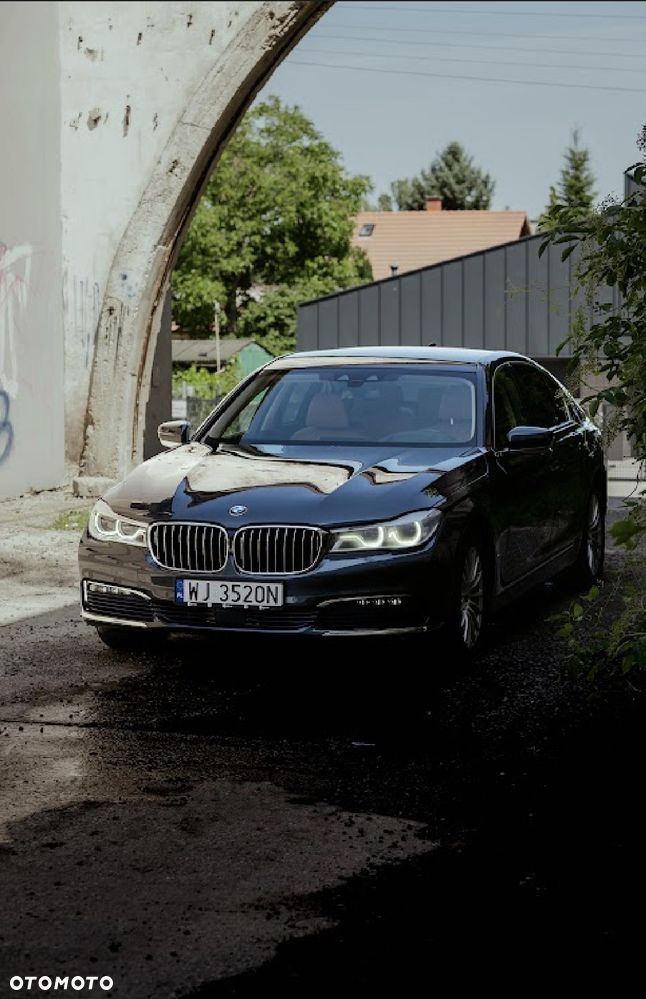 BMW Seria 7 730d xDrive - 2