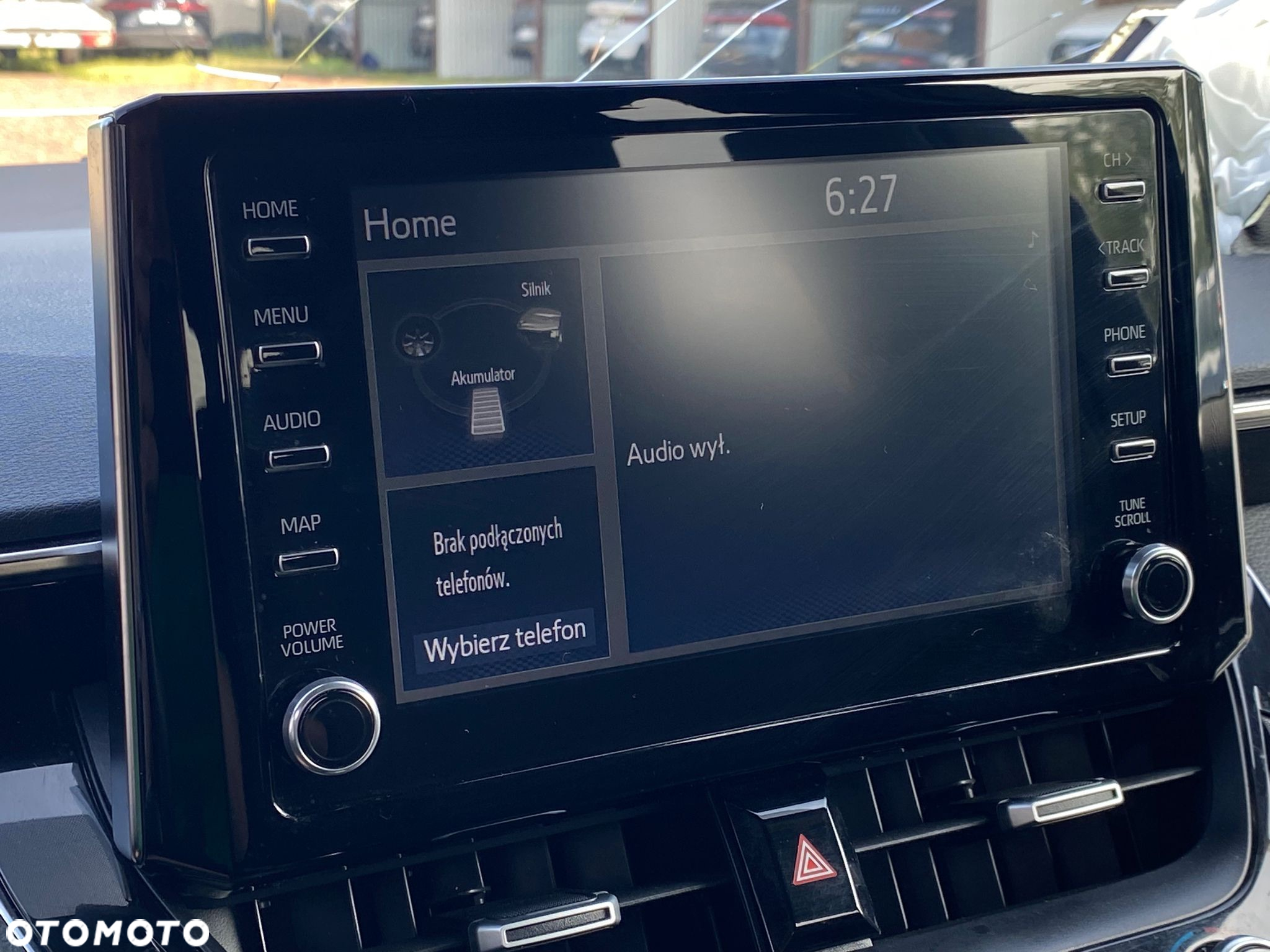 Toyota Corolla 2.0 Hybrid Comfort - 21
