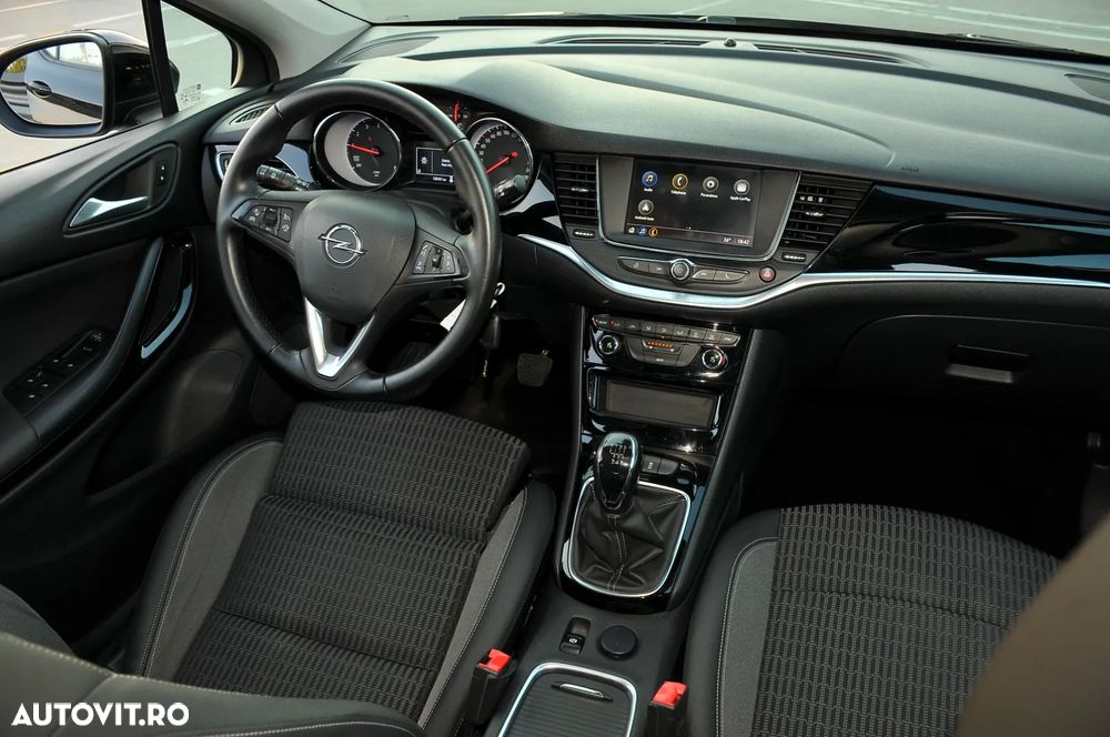 Opel Astra 1.2 Turbo Business Edition - 5