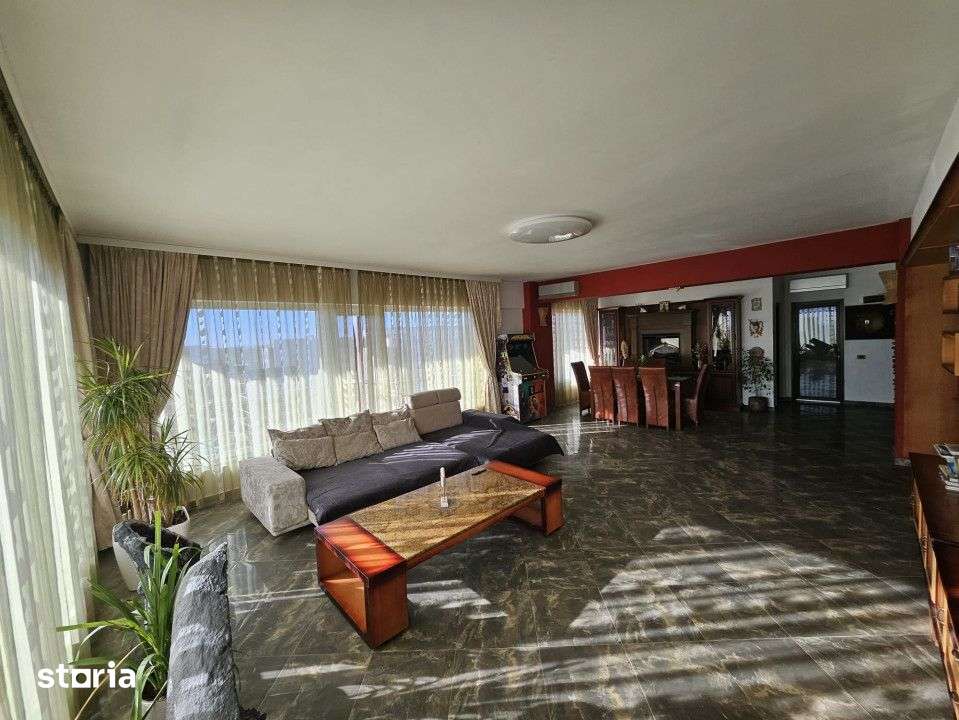 MAMAIA NORD | 3 CAMERE | COMISION 0 | PRIVELISTE PANORAMICA — fotografia 1