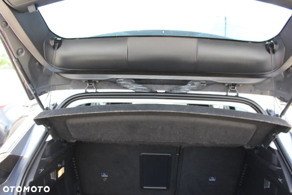 Peugeot 3008 BlueHDi 120 Stop & Start Business-Line - 33