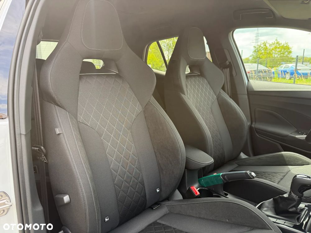 Skoda Fabia 1.5 TSI Monte Carlo DSG - 11