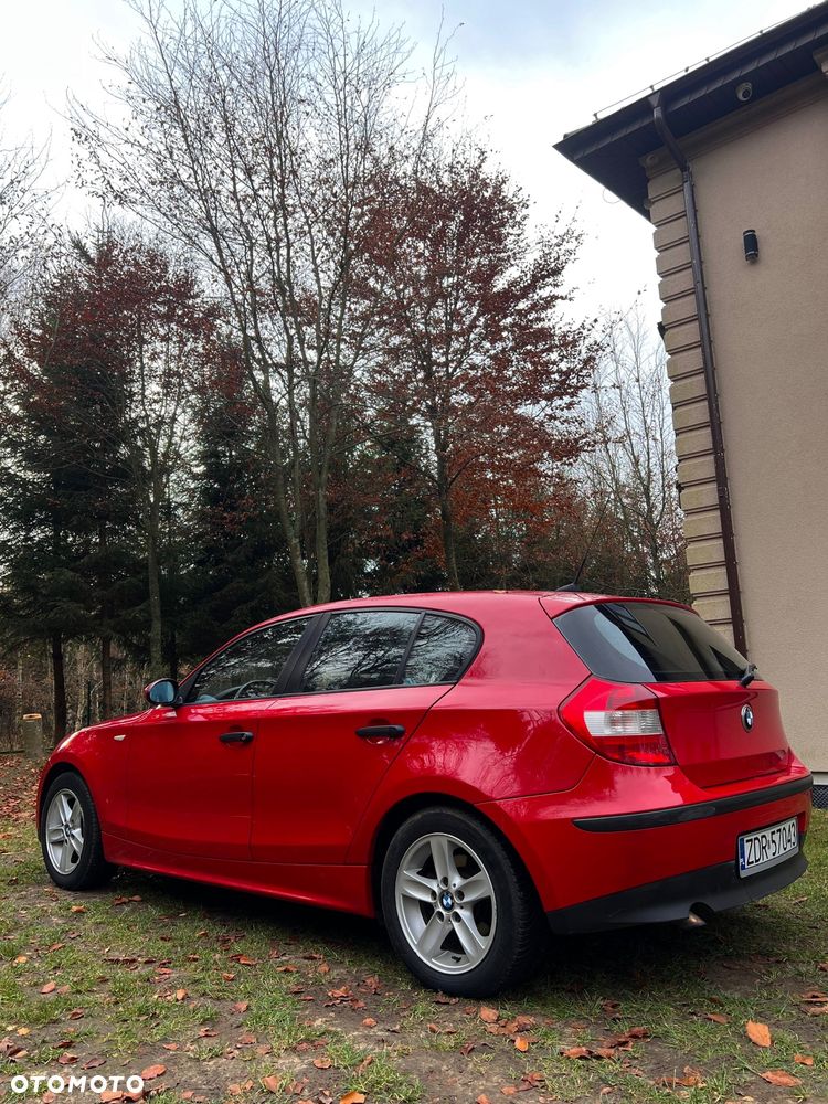 BMW Seria 1 118d DPF - 6