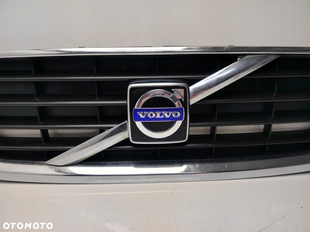 volvo v50 lift 07r- grill atrapa chłodnicy 31283150 - 3
