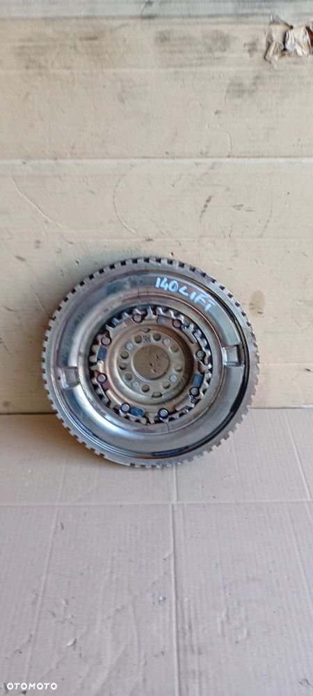 Koło dwumasowe dwumasa sprzęgło Hyundai i40 Lift 1.7 CRDI 23200-2A405 - 3