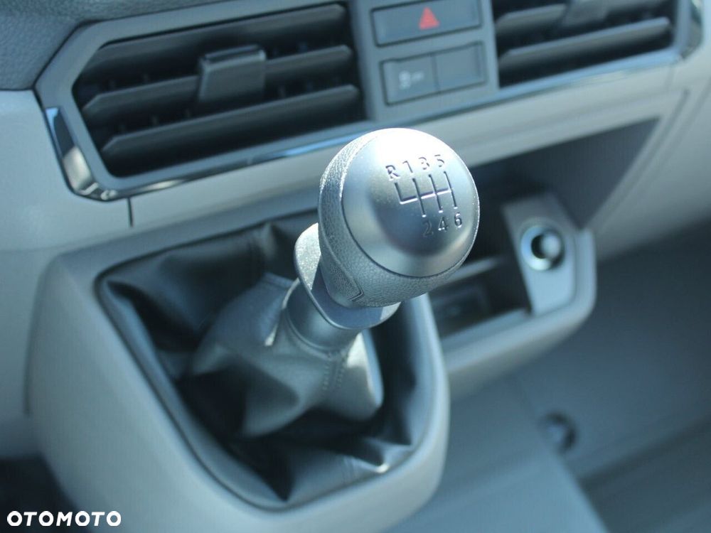 Volkswagen Crafter - 19