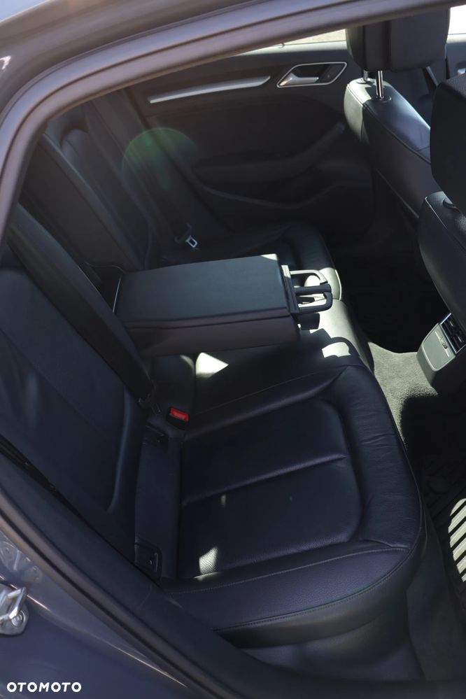 Audi A3 Limousine 40 TFSI Quattro S tronic - 15