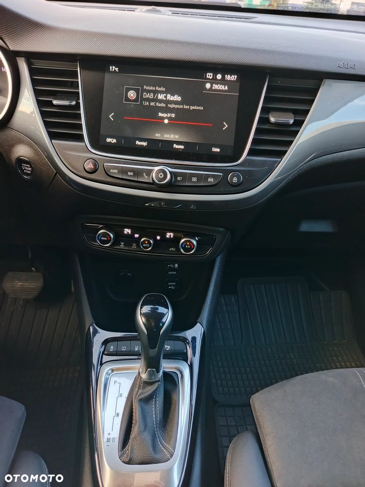 Opel Crossland - 30