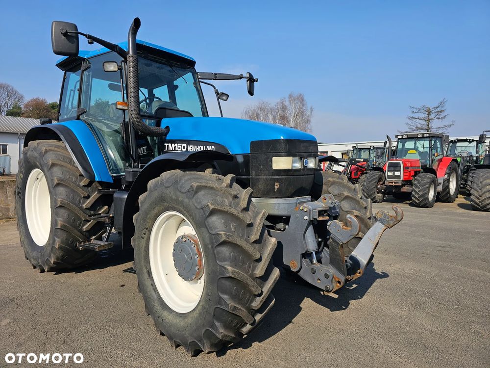 New Holland TM 150 - 1