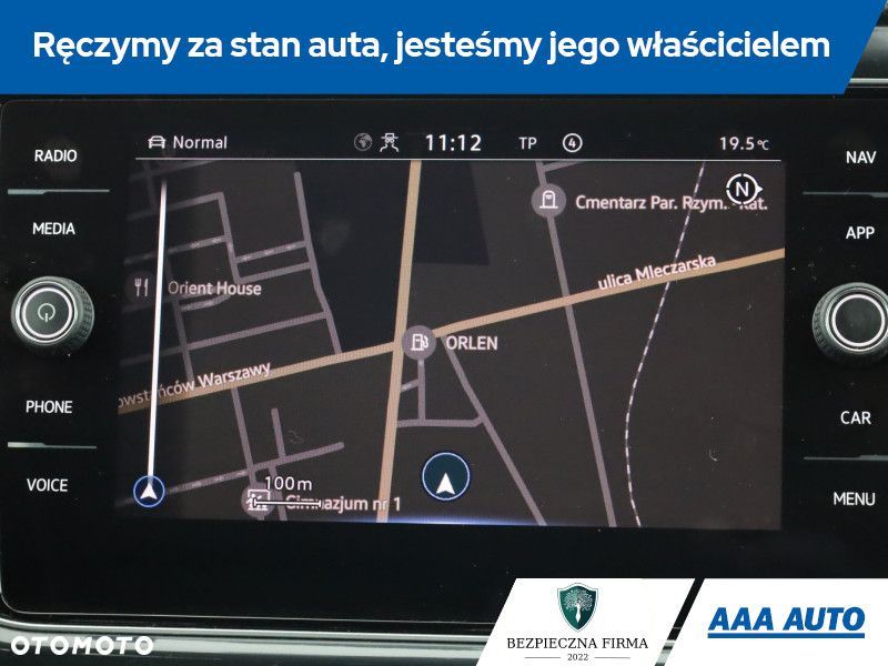 Volkswagen T-Roc - 16