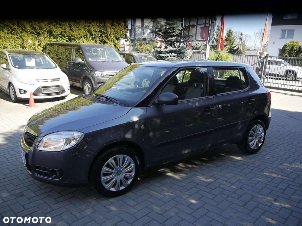 Skoda Fabia 1.2 HTP Active - 11