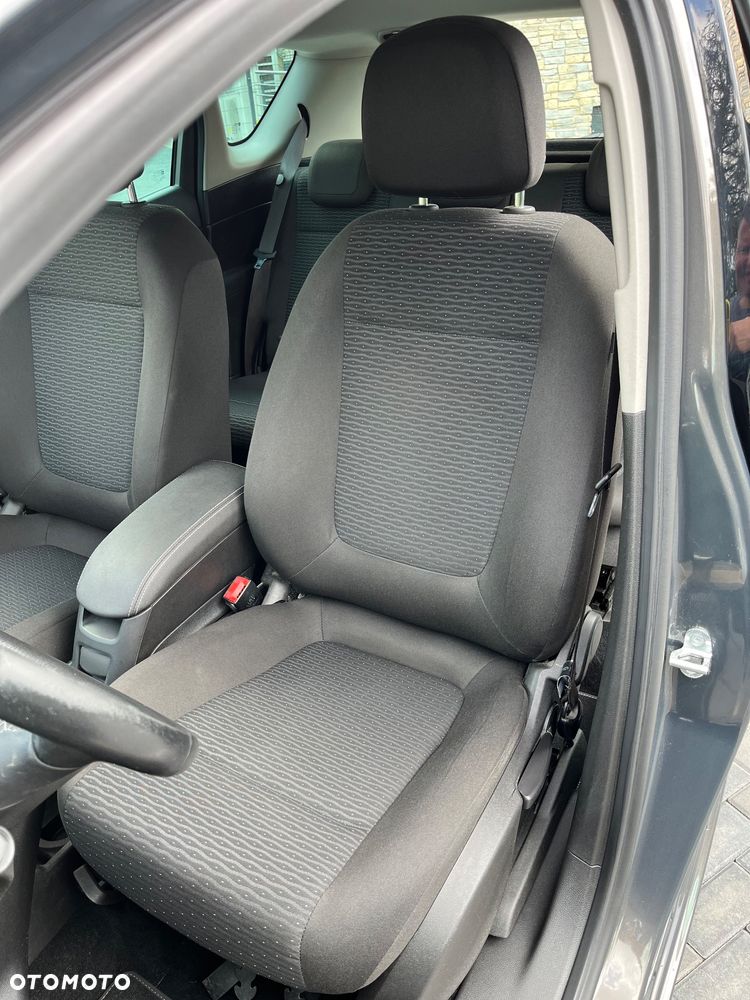 Opel Meriva - 8