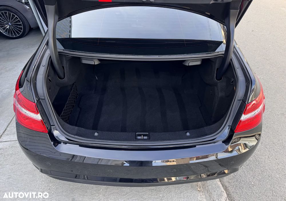 Mercedes-Benz E 220 CDI Automatik Avantgarde BusinessEDITION - 22