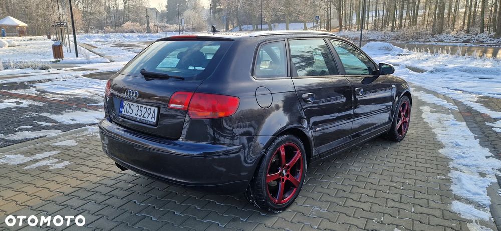 Audi A3 Sportback 2.0 FSI Attraction - 2