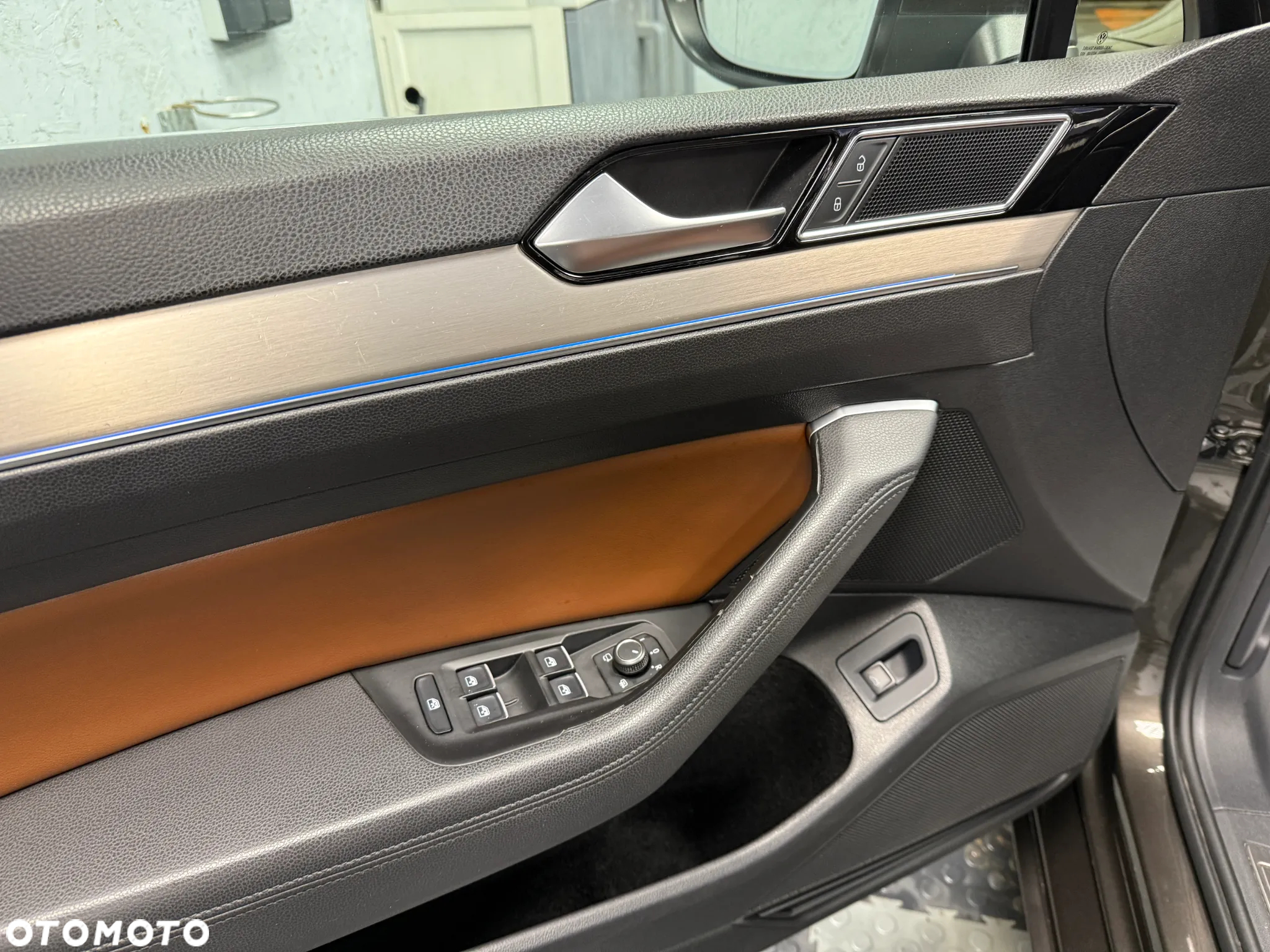 Volkswagen Passat - 15