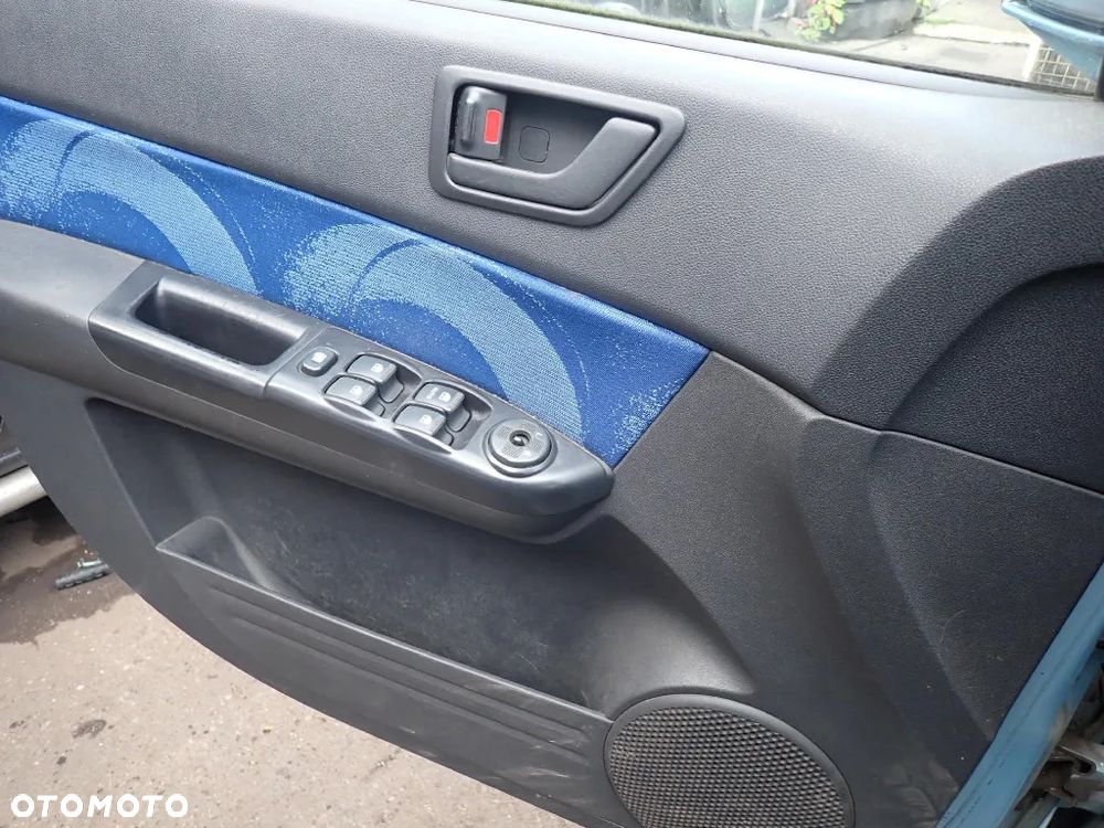 CZĘŚCI - Hyundai Getz 1,4 16V 97KM G4EE 5D LIFT FL CROSS lakier 2B 2007r. INDEX - 9574 - 12