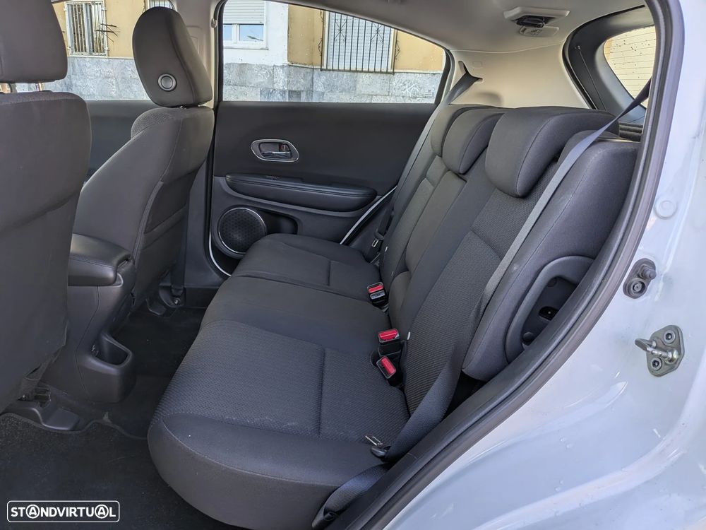 Honda HR-V 1.5 i-VTEC Elegance CVT - 15