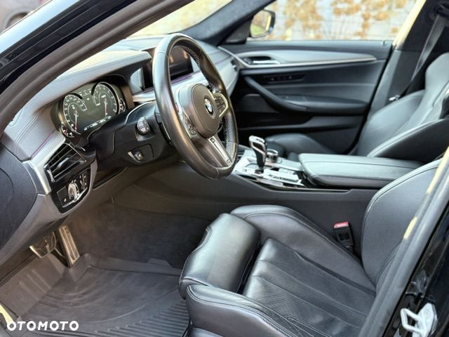 BMW M5 Standard - 13