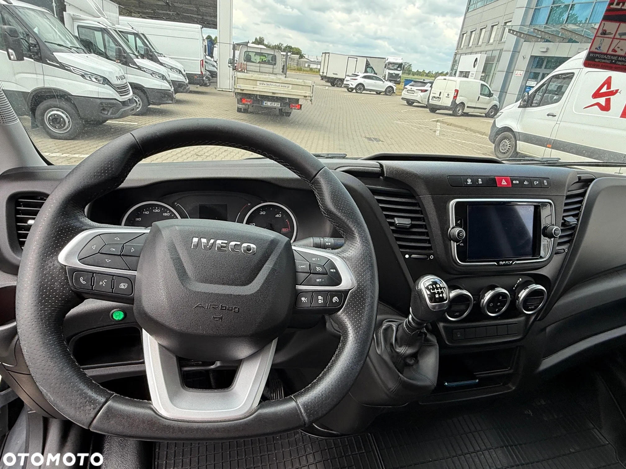 Iveco 35S18 - 10