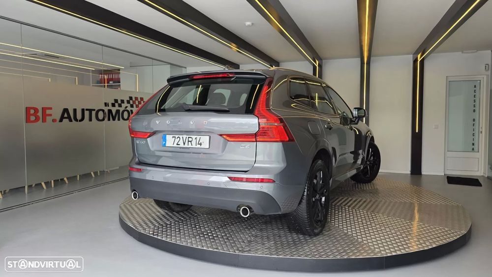 Volvo XC 60 2.0 D4 Momentum Plus Geartronic - 20
