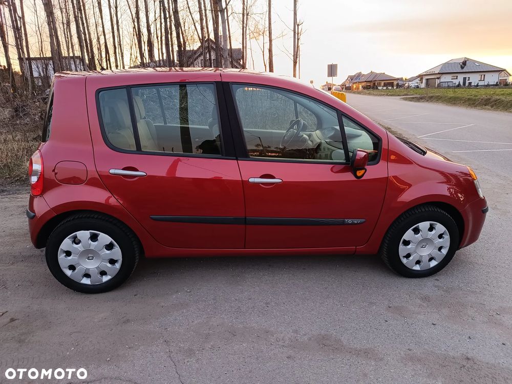 Renault Modus 1.6 16V ESP Dynamique - 10