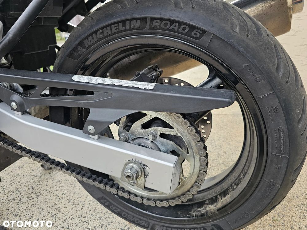 Suzuki Bandit - 4
