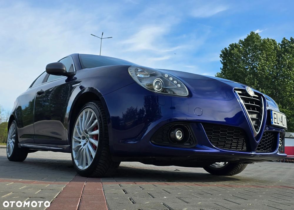 Alfa Romeo Giulietta 2.0 JTDM Exclusive - 1