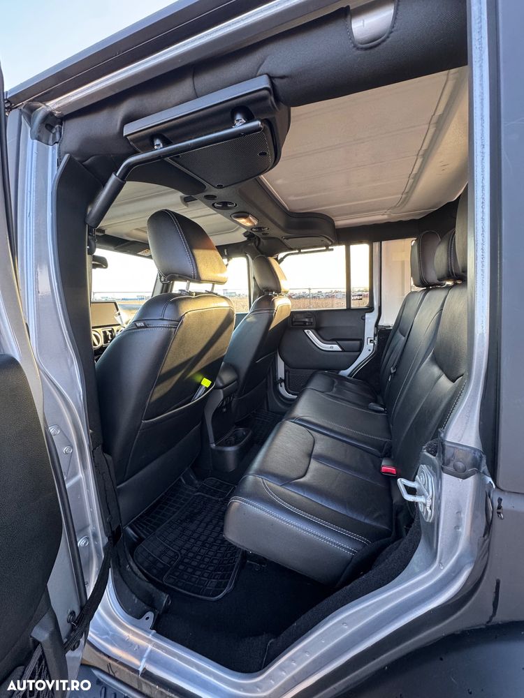 Jeep Wrangler 2.8 CRD AT Sahara - 10