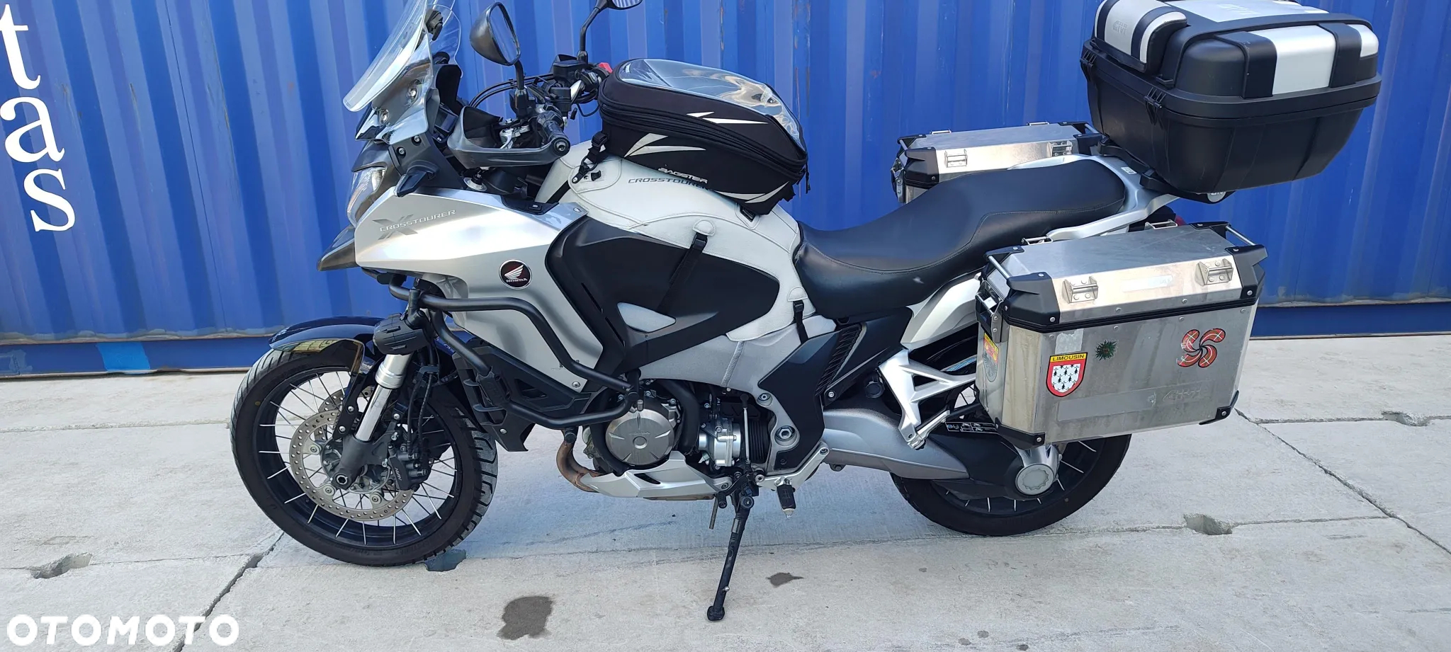 Honda VFR - 11