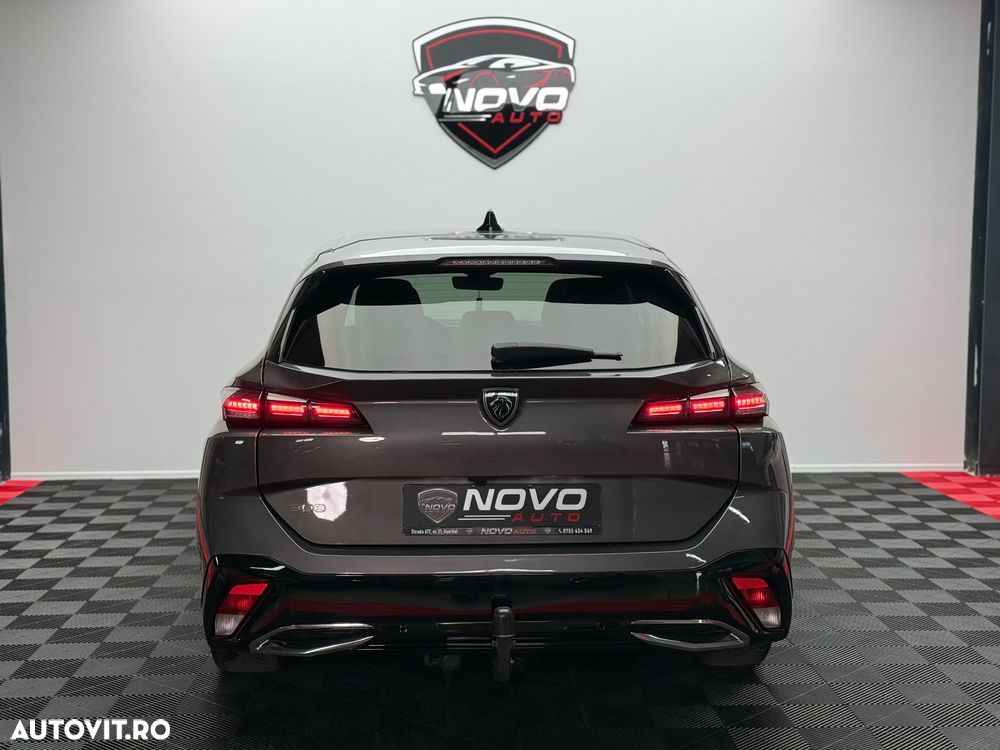 Peugeot 308 BlueHDi 130 EAT8 Allure - 32