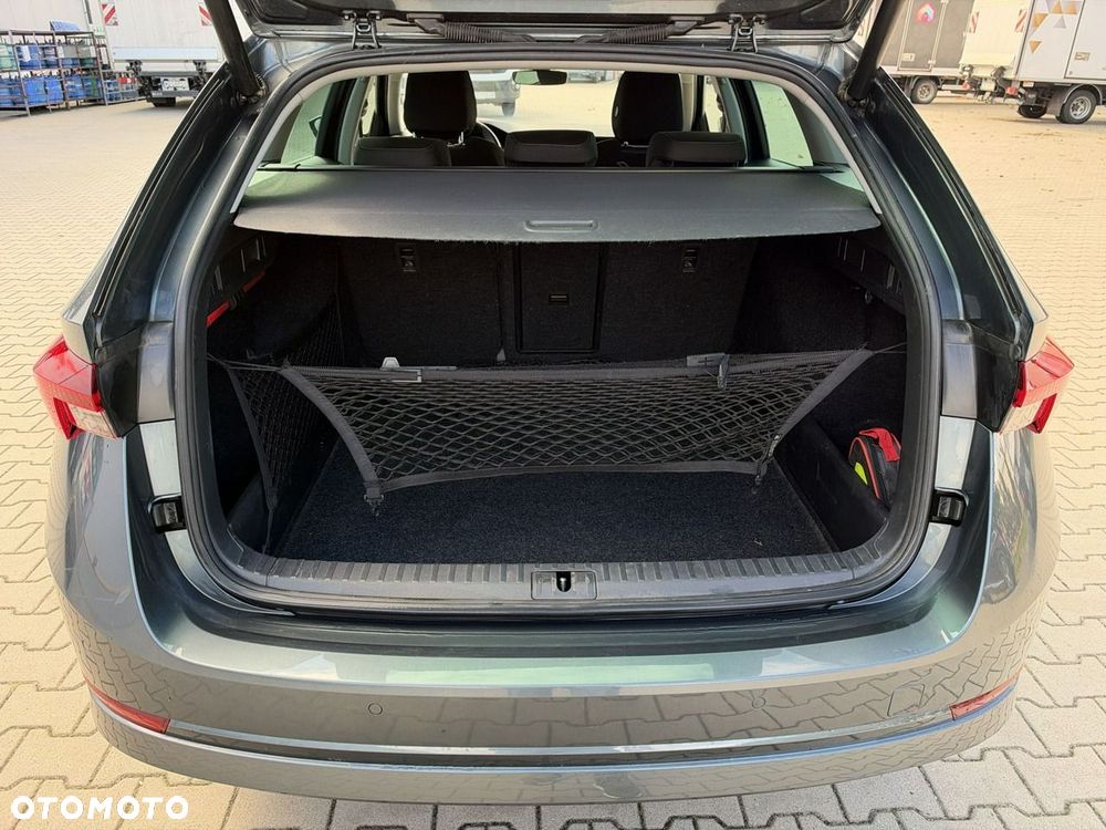 Skoda Octavia 2.0 TDI Ambition DSG - 16