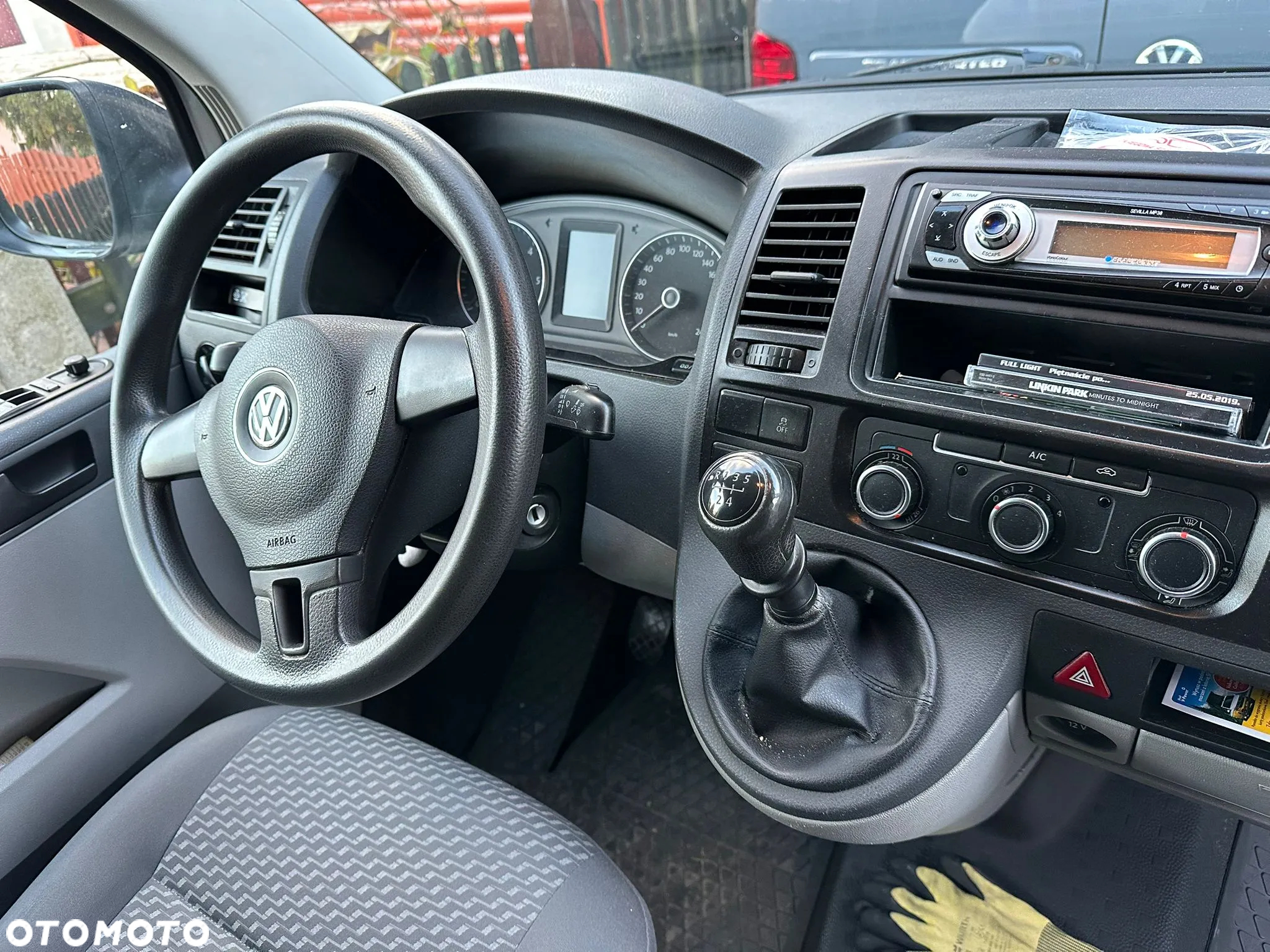 Volkswagen Transporter T5 TDI L2H1 - 20