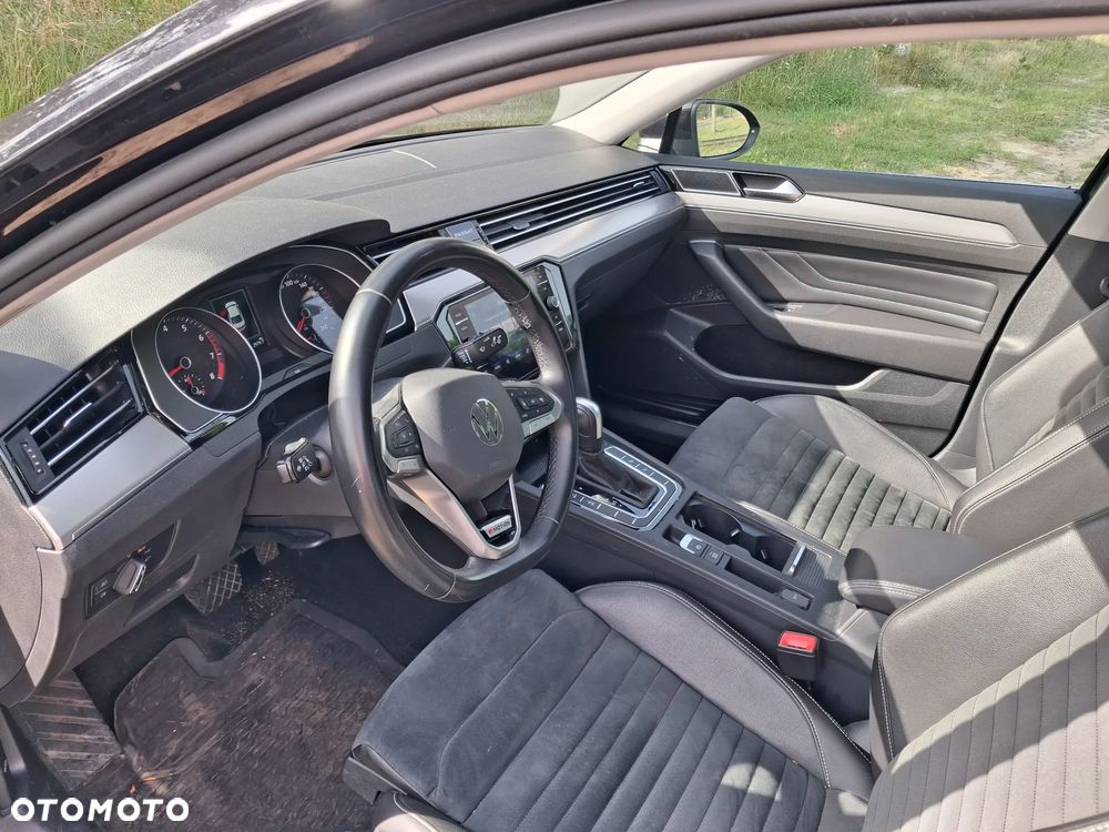 Volkswagen Passat - 5