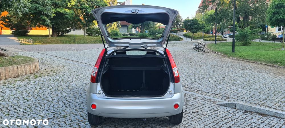Ford Fiesta 1.4 Style - 11