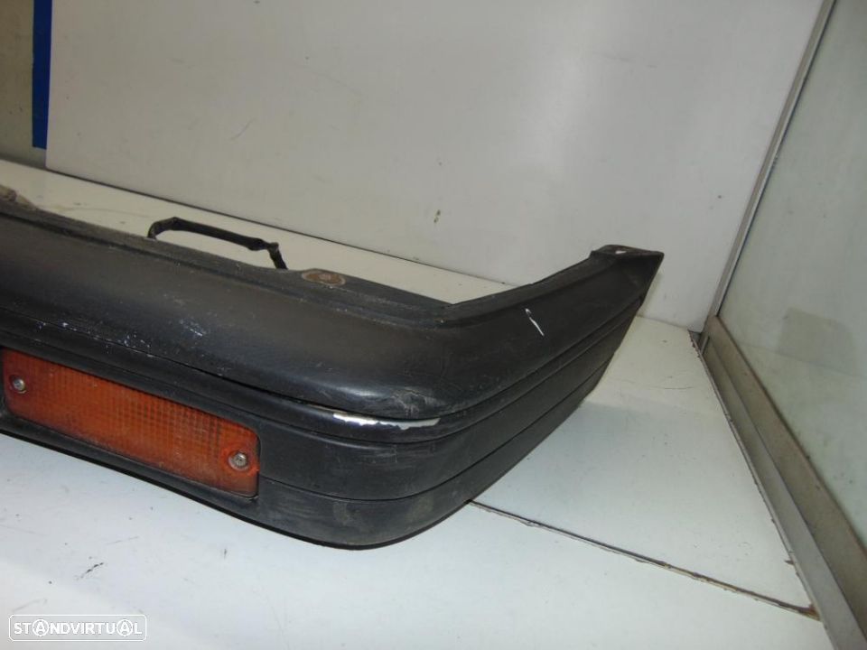 Mazda 323 5pt 1989 pára-choques - 4