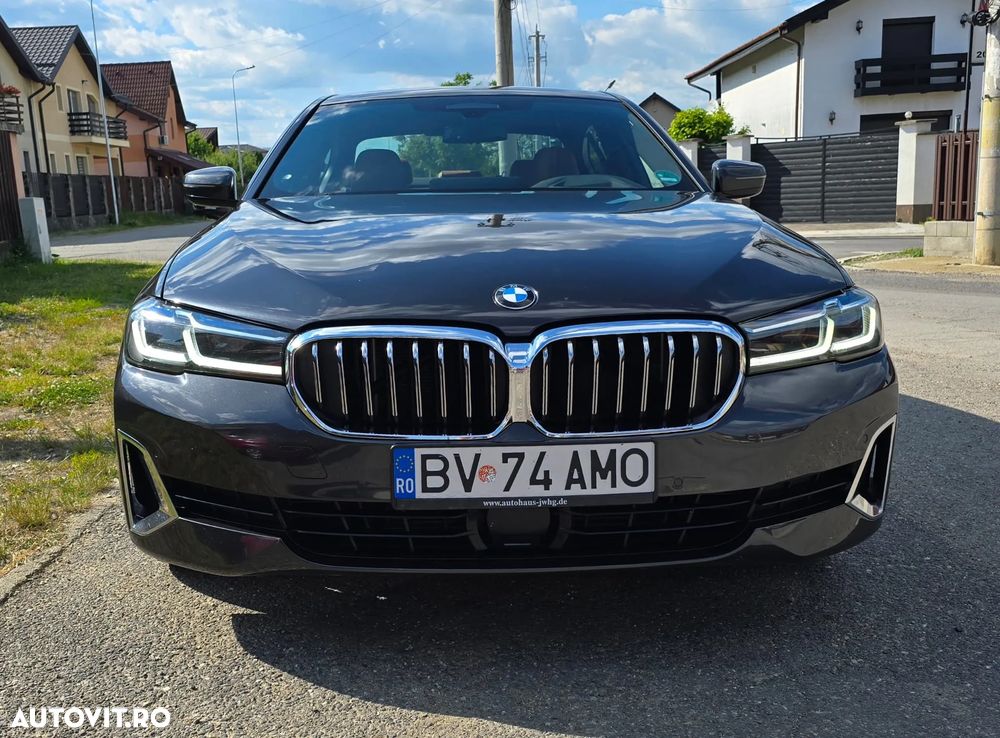 BMW Seria 5 520d EfficientDynamics Edition AT - 38