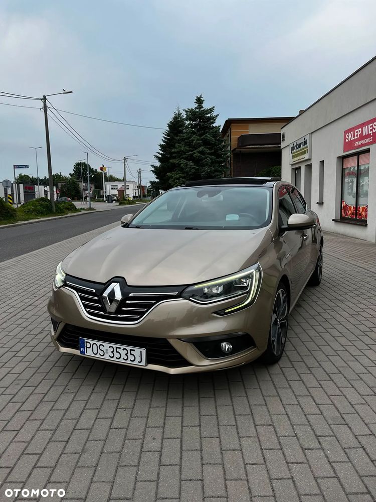 Renault Megane ENERGY TCe 165 EDC BOSE EDITION - 9