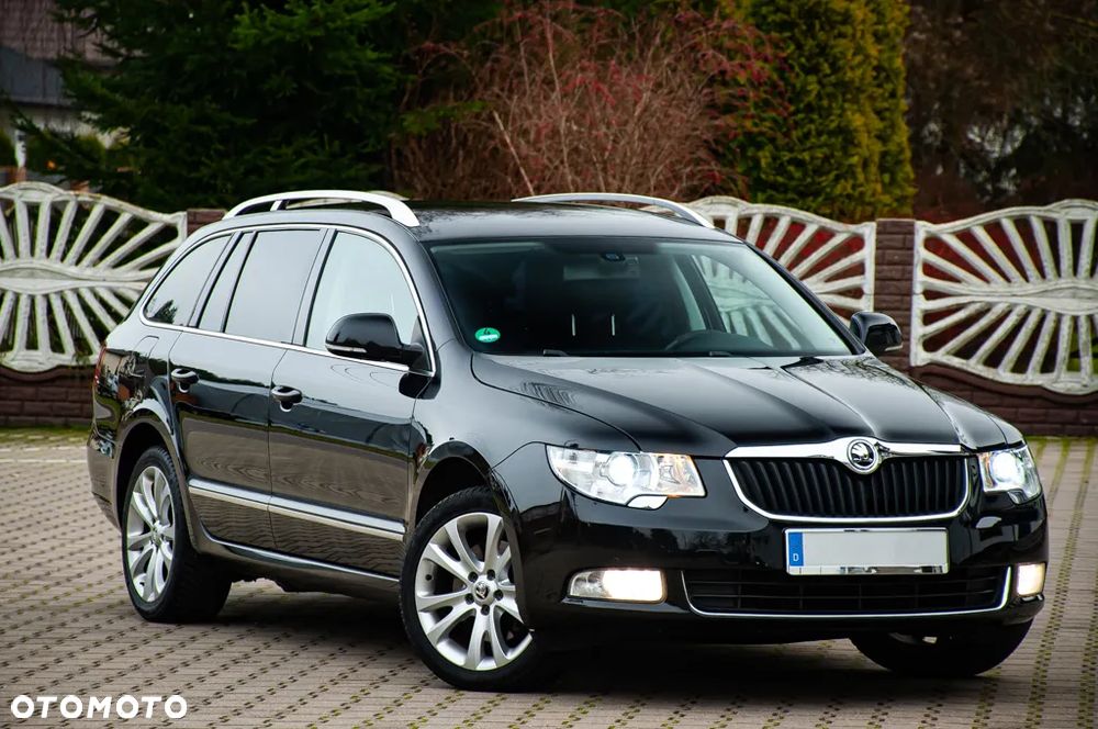Skoda Superb 2.0 TDI DSG Exclusive - 13
