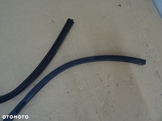 USZCZELKA DACHU PRAWY TYŁ SMART FORTWO I CABRIO 98-03 NR166 - 4