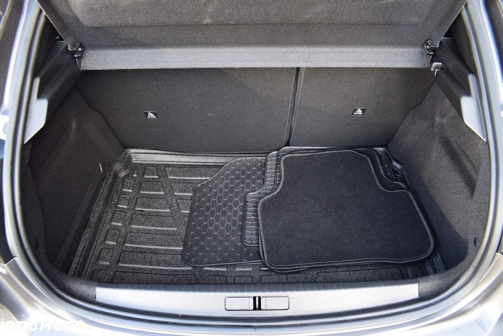 Peugeot 208 1.2 PureTech Allure S&S - 26