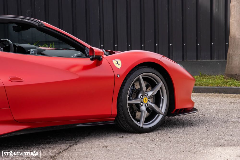 Ferrari F8 Tributo Standard - 8