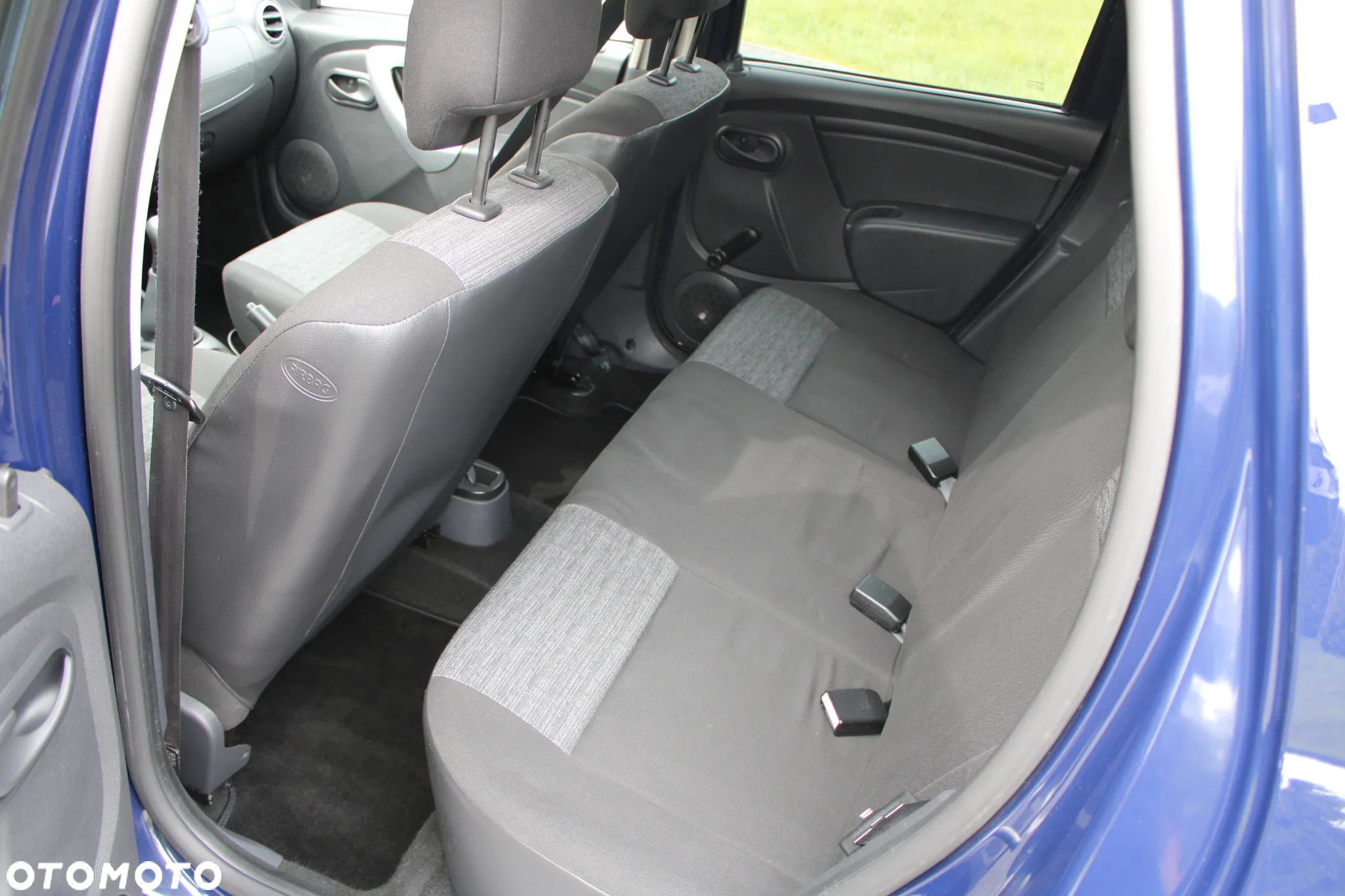 Dacia Duster 1.6 16V 4x2 - 18