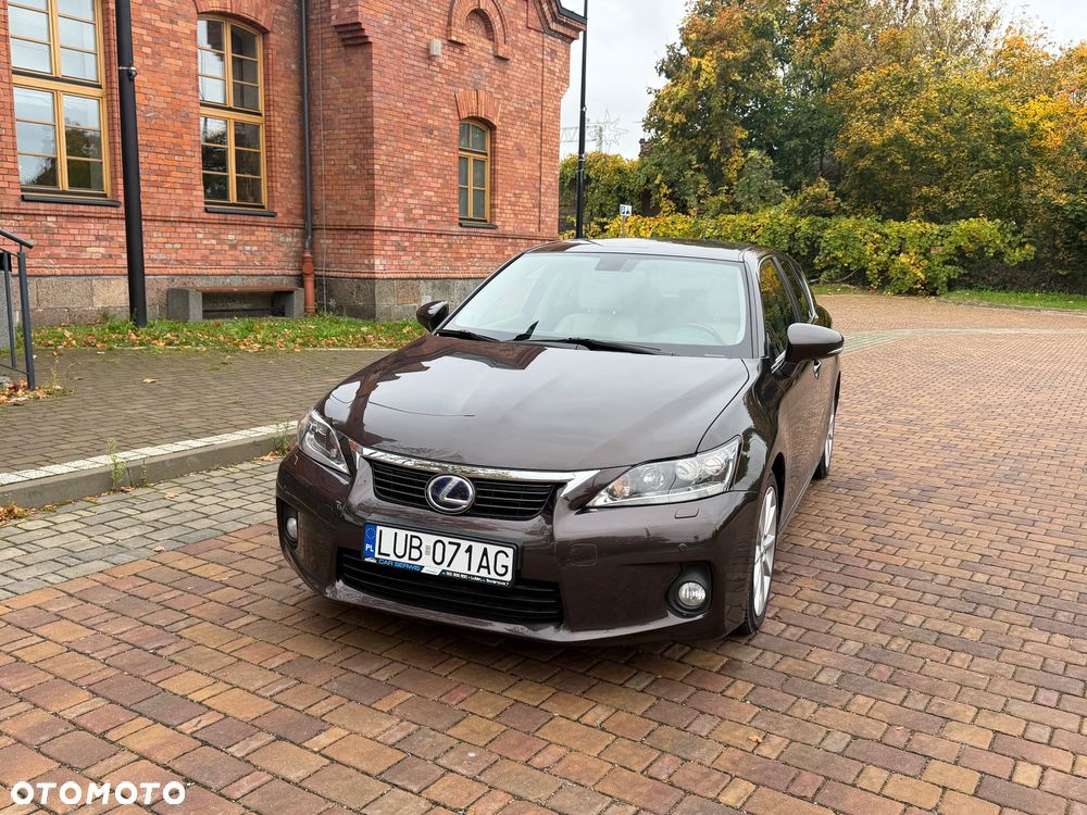 Lexus CT 200h Prestige - 24