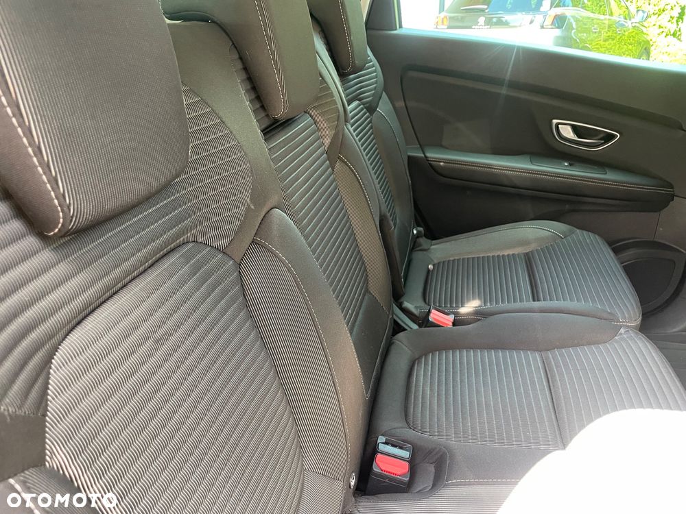 Renault Grand Scenic - 20