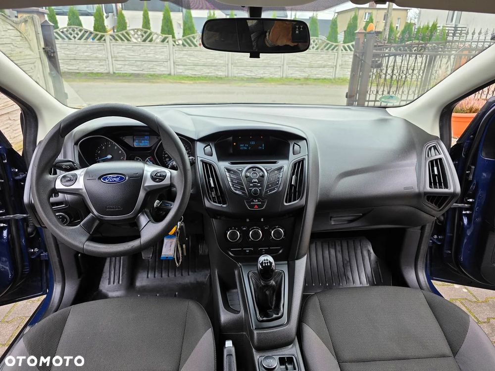 Ford Focus 1.0 EcoBoost Trend - 35