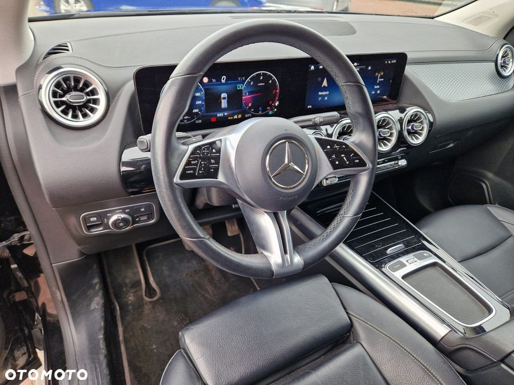 Mercedes-Benz GLA 220 d 4-Matic Edition 1 - 14
